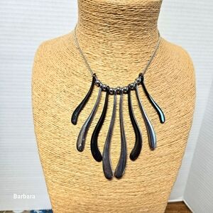 Silver-tone Drop Wave Design Necklace